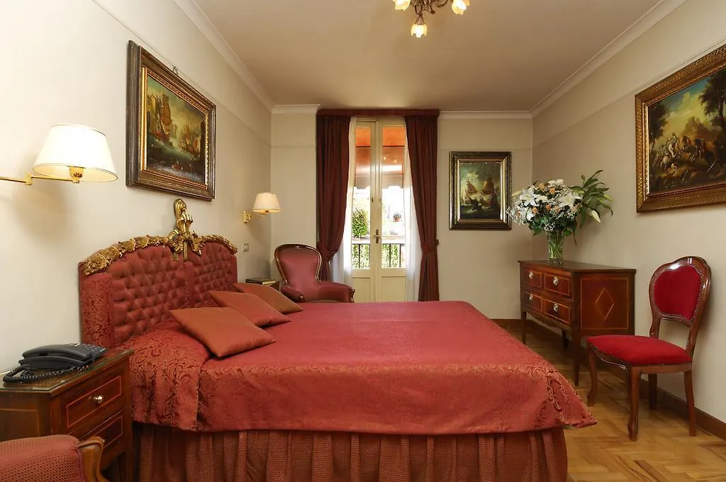 ***  Hotel Due Torri Rome Italy