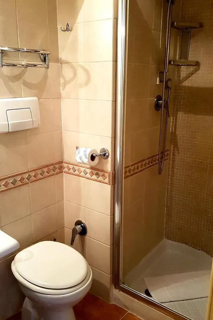 Hotel Due Torri Rome 3*,